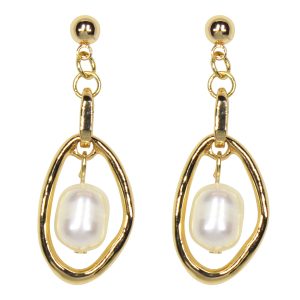 Gold irregular hoop with pearl earrings